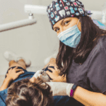 Dentistas hispanos cerca de mi